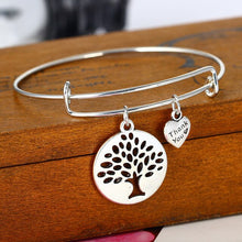 Load image into Gallery viewer, Family & Friends Brand Bracelet