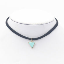 Load image into Gallery viewer, Triangle Detailed Rope Choker