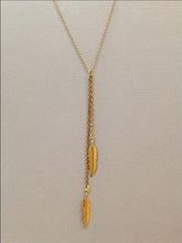 Load image into Gallery viewer, Sideways Vertical Leaf Necklace