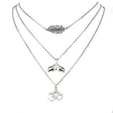 Load image into Gallery viewer, Whale Tailed Necklace