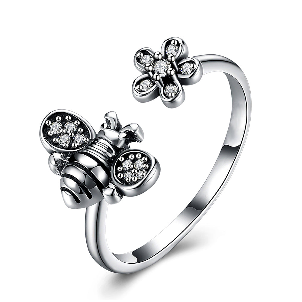 Poetic Daisy Flower Pandora Ring