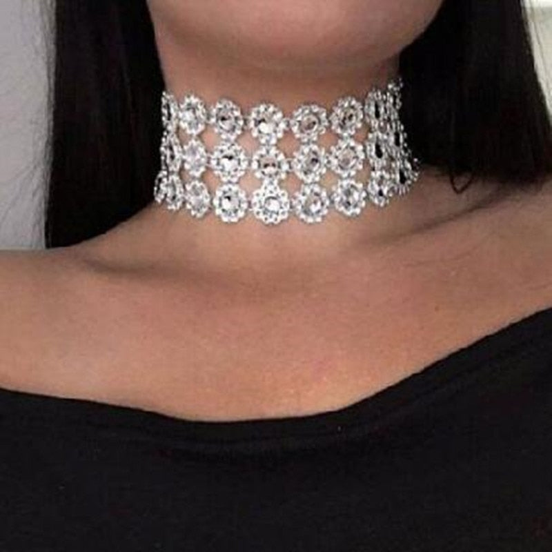Rhinestone Flower Choker Necklace
