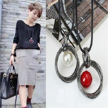 Load image into Gallery viewer, Pearl Long Necklace