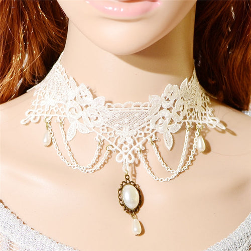 Silk Fashion Globe Choker