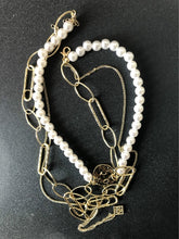 Load image into Gallery viewer, Luxury Design Pearl Choker