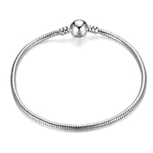 Load image into Gallery viewer, Silver Chain Bracelet